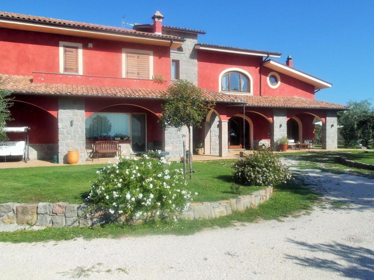 Agriturismo Casal Grande Canepina ภายนอก รูปภาพ