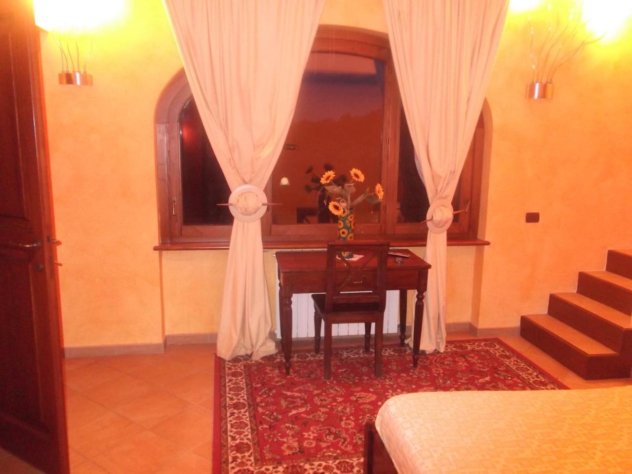 Agriturismo Casal Grande Canepina ภายนอก รูปภาพ