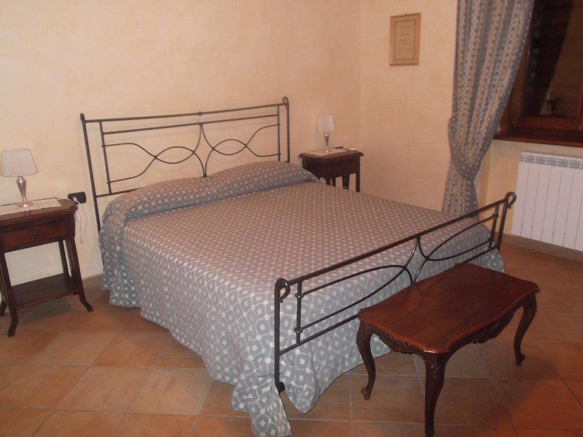 Agriturismo Casal Grande Canepina ภายนอก รูปภาพ