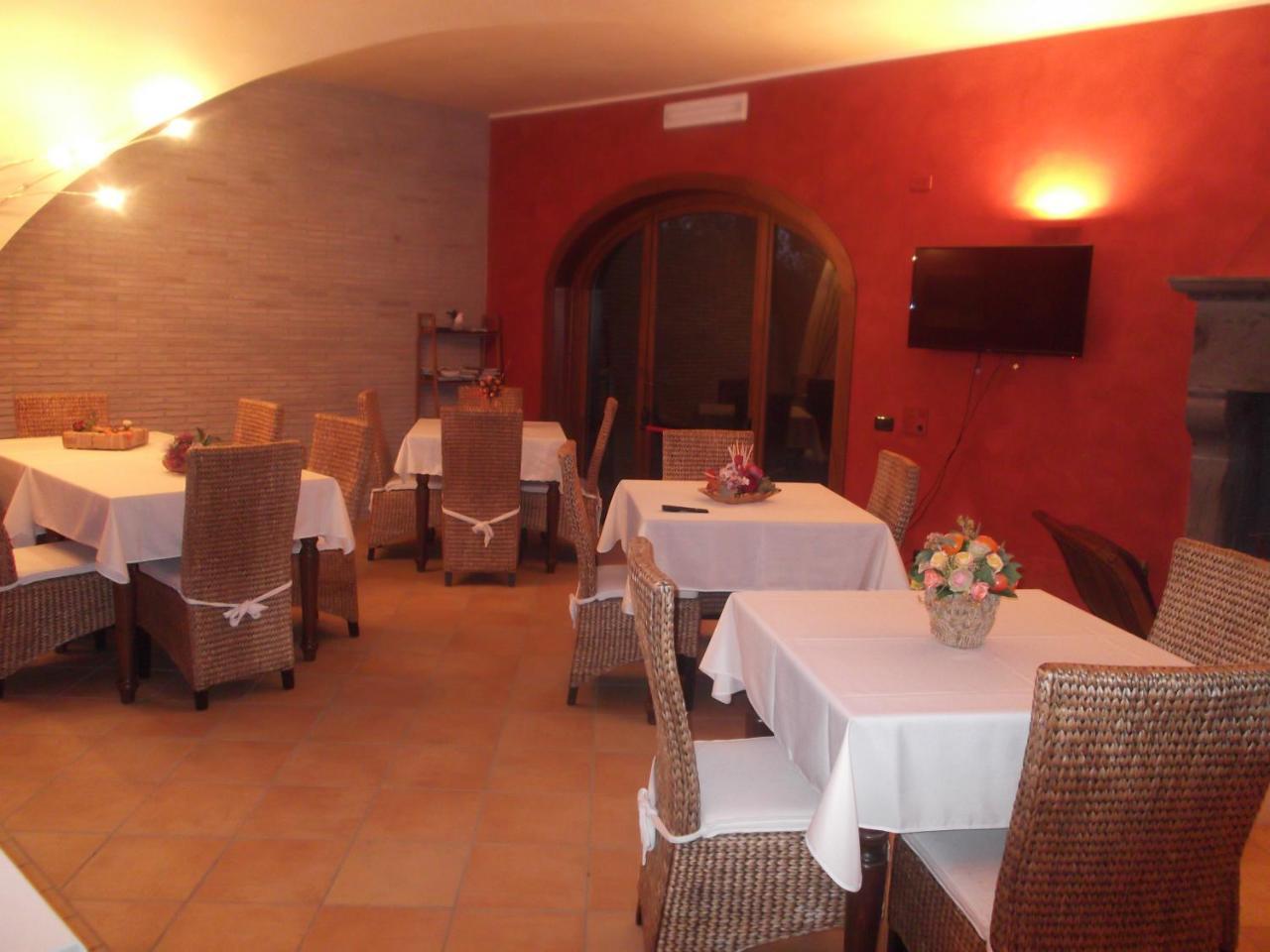 Agriturismo Casal Grande Canepina ภายนอก รูปภาพ